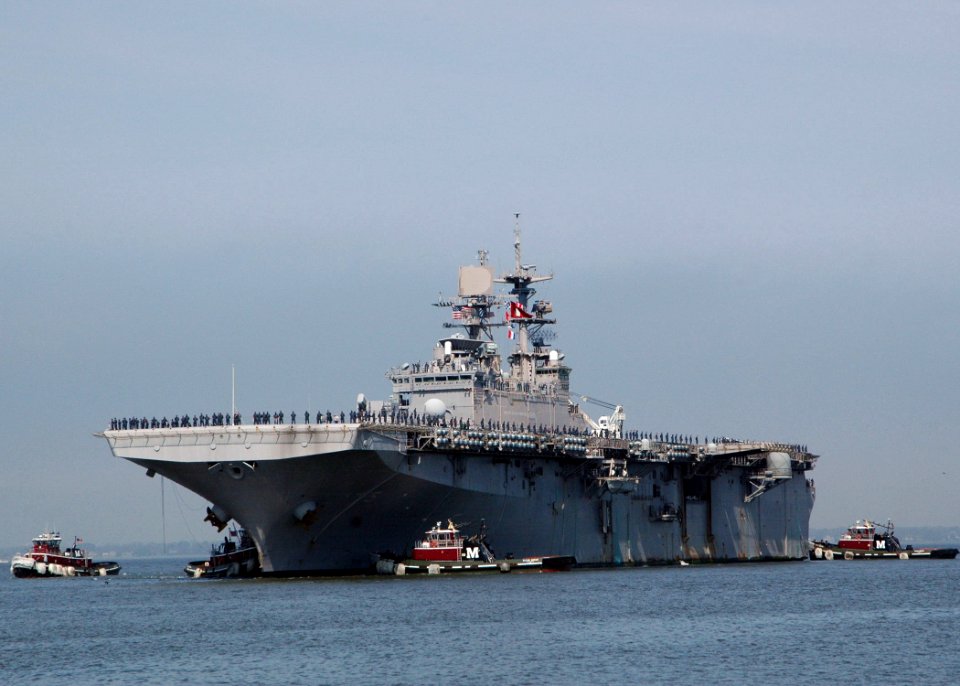 US Navy 100403-N-9806M-025 USS Bataan (LHD 5) returns to Naval Station Norfolk