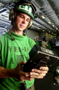 US Navy 030909-N-2143T-005 Aviation Electronics Technician 3rd Class Jason Manning