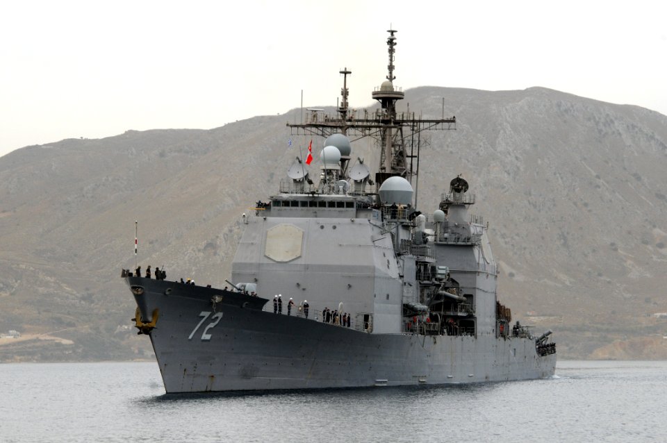 US Navy 101013-N-0780F-020 The guided-missile cruiser USS Vella Gulf (CG 72) arrives for a routine port visit. The Norfolk-based Ticonderoga-class
