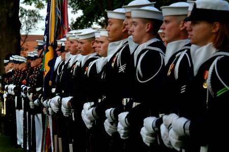US Navy 031023-N-2383B-012 Sailors and Marines assigned to the U.S. Navy's Ceremonial Guard stand at attention during a full honors ceremony in honor of Adm. Marcello De Donno, Chief of Staff of the Italian Navy