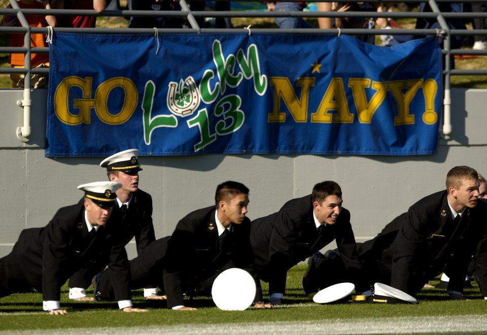 US Navy 031122-N-9693M-020 U.S. Naval Academy freshmen