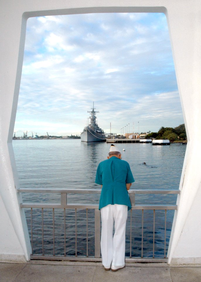 US Navy 031204-N-7391W-044 Everett Hyland, the only remaining Pearl Harbor survivor who served aboard the battleship USS Pennsylvania (BB 38), reflects a moment aboard the USS Arizona Memorial