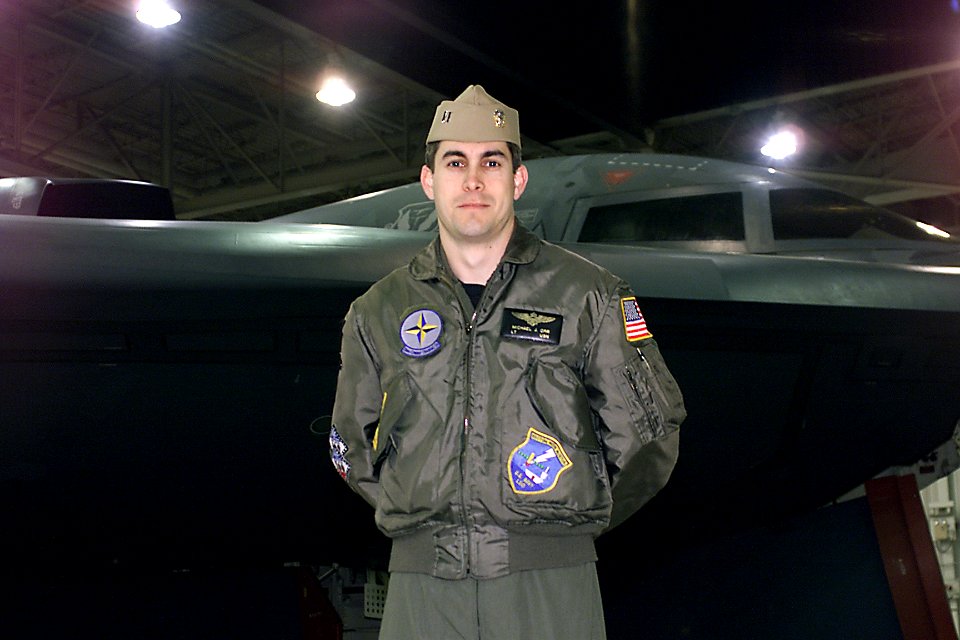 US Navy 031222-F-0000X-501 U.S. Navy Lt. Michael