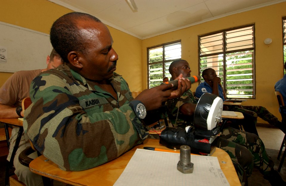 US Navy 040108-N-3236B-002 A member assigned to Kenyan Consolidated Dive Unit (CDU) receives training