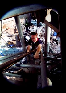 US Navy 040115-N-6187M-005 Radar maintenance aboard USS Enterprise (CVN 65)