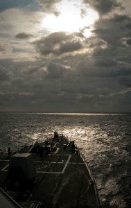 US Navy 110125-N-9589S-043 USS Truxtun (DDG 103) is underway in the Atlantic Ocean