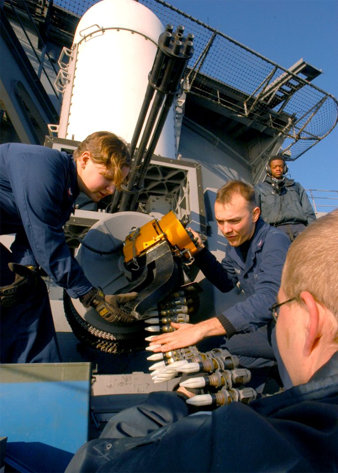 US Navy 040122-N-3986D-002 Fire Controlmen load ammunition into a Close-In Weapons System (CIWS) on the fantail aboard USS George Washington (CVN 73)