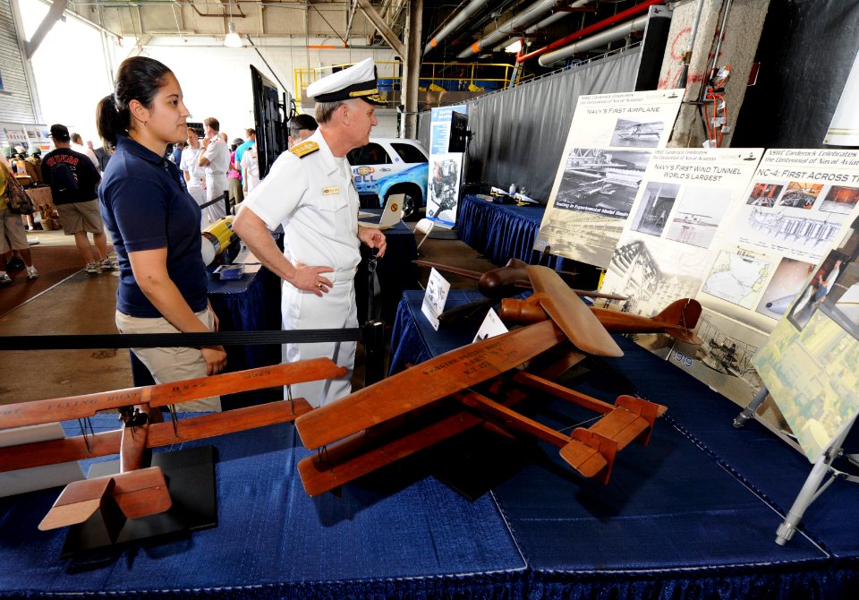 US Navy 110526-N-PO203-079 risha Shields, an aero engineer from the sea based aviation group at Naval Surface Warfare Center, Carderock Division, s