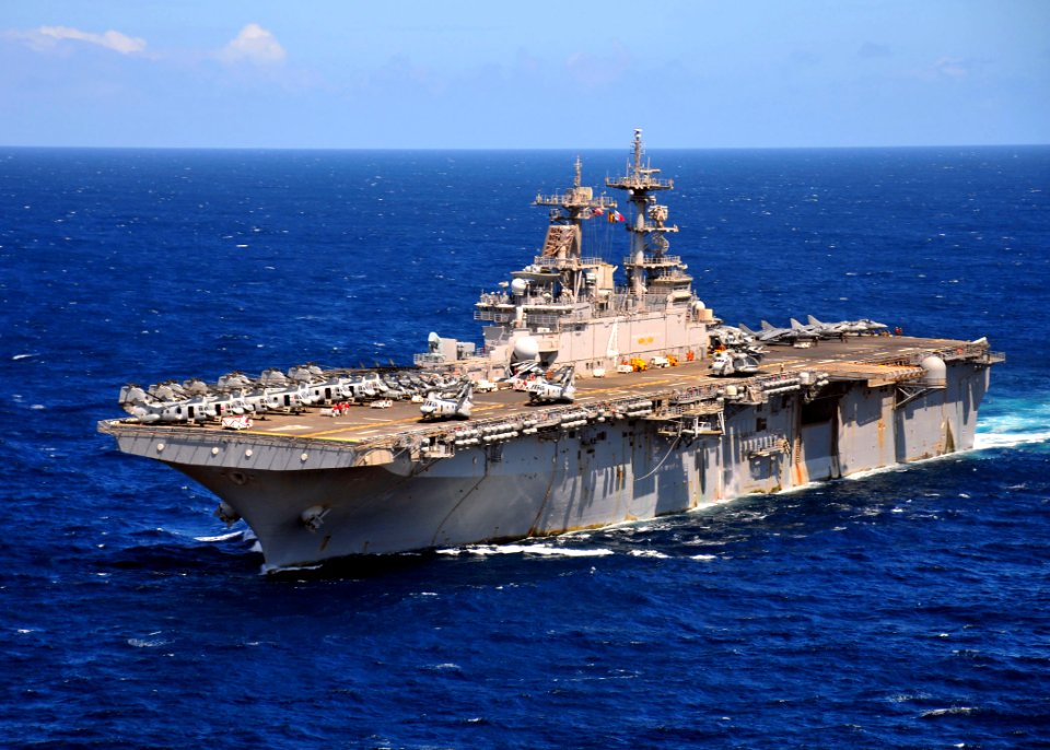 US Navy 110818-N-ZS026-035 The USS Boxer steams across the Indian Ocean