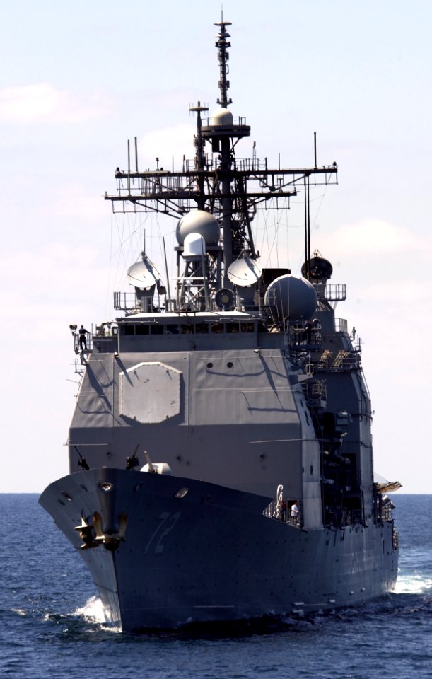 US Navy 040221-N-5319A-002 The guided missile cruiser USS Vella Gulf (CG 72) pulls along side of USS George Washington (CVN 73)