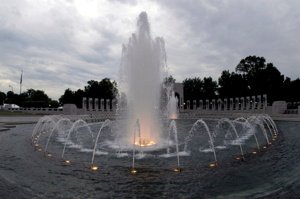 US Navy 040526-N-0295M-052 National World War II Memorial located on the National Mall in Washington, D.C