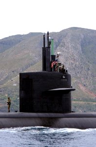 US Navy 040412-N-0780F-041 The Los Angeles-class attack submarine USS Dallas (SSN 700) arrives in Souda Bay's harbor for a brief port visit