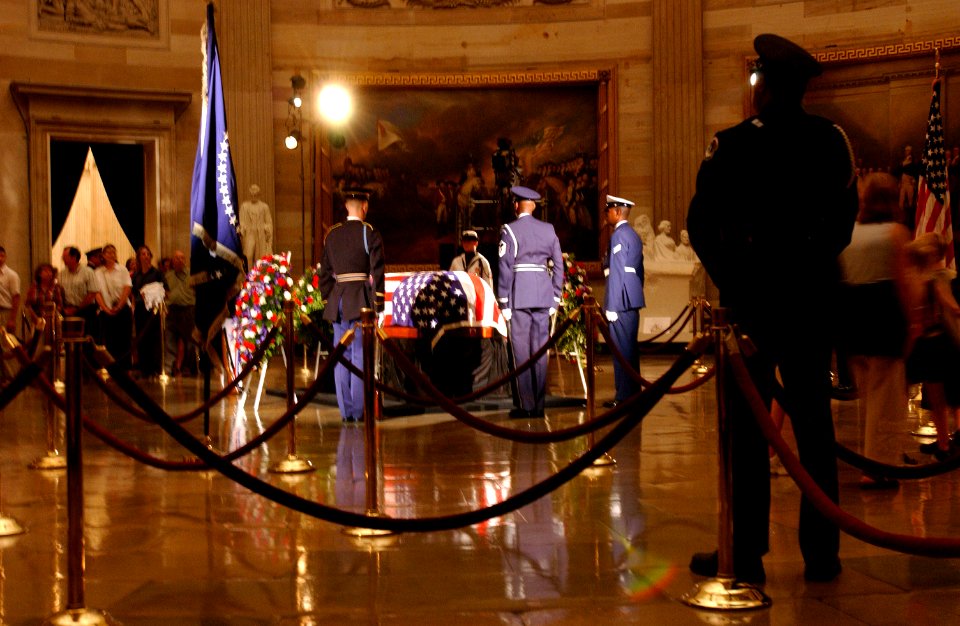 US Navy 040609-A-8024C-018 Ceremonial Honor Guard stand watch over the flag-draped casket of former President Ronald Reagan during his State Funeral in the U.S. Capitol Rotunda
