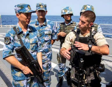US, China conduct counter piracy exercise 130824-N-PW661-011