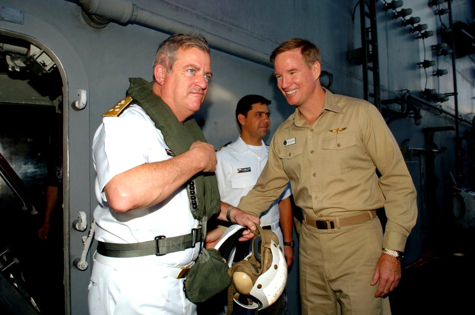 US Navy 040715-N-6213R-009 Chilean Commander, Chief of Naval Operations Vice Adm. Jorge Huerta left, meets Commander, Carrier Group Seven, Rear Adm. Patrick M. Walsh