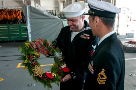 US Navy and Japan Maritime Self-Defense Force Sailors conduct sister ship tours 151218-N-RU971-084
