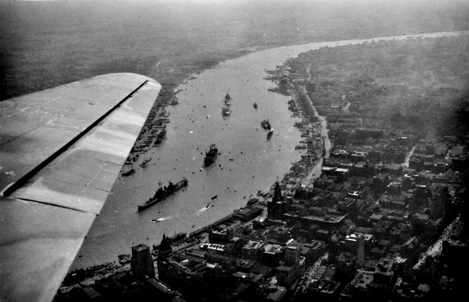 US warships at Shanghai 1945