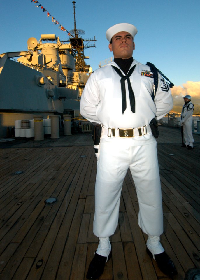 US Navy 041111-N-3019M-001 Machinist's Mate 2nd Class Ferlin Espinal, assigned to the Naval Station Pearl Harbor Ceremonial Color Guard