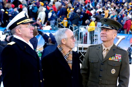 US Navy 041204-N-0295M-002 SECNAV, CNO, and Commandant of USMC at Army Navy game