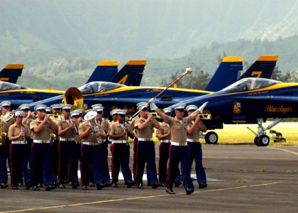 US Navy 041009-N-4995T-052 The U.S. Marine Corps band performs for the crowd during the kick off 2004 Blues On the Bay air show on board Marine Corps Base Kaneohe Bay, Hawaii (MCBH)