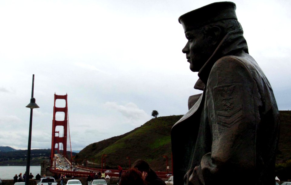 US Navy 041229-N-9693M-360 The Lone Sailor Memorial at Vista Point Outlook on the northern end of the Golden Gate Bridge offers scenic views of San Francisco, the Golden Gate Bridge and historic Alcatraz prison