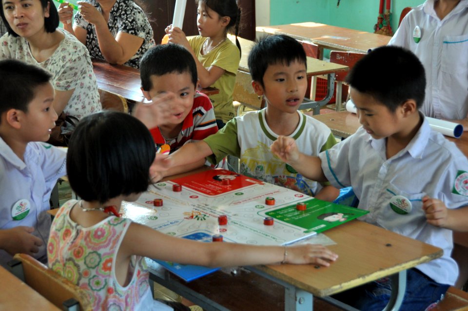 USAID supports deworming education and medication distribution in Bac Giang Province (8762183142)