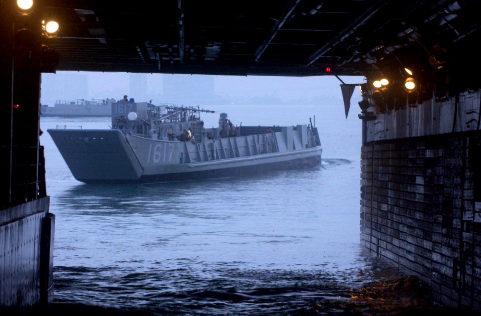US Navy 050126-N-9866B-020 Two landing craft utilities (LCU) based on the island of Coronado, Calif., prepare to go to shore after completing amphibious assault training