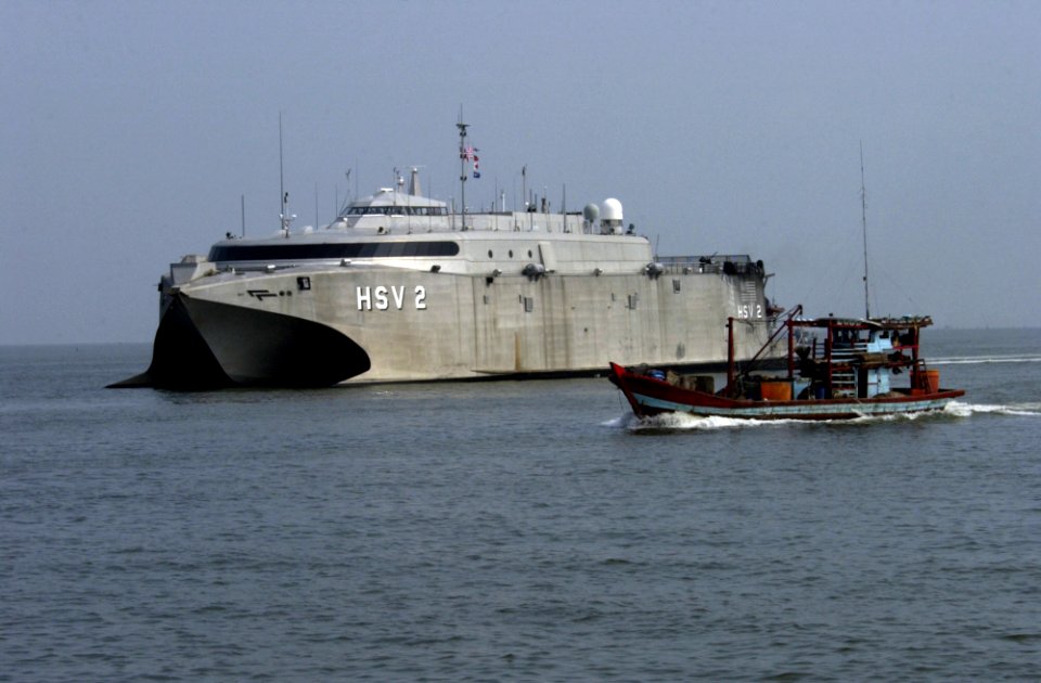 US Navy 050203-N-3642E-008 The High Speed Vessel Two (HSV-2) swift prepares to be moored at the pier in Belawan, Indonesia