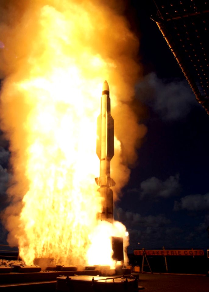 US Navy 050224-N-0000X-001 A Standard Missile-3 (SM-3) leaves the guided missile cruiser USS Lake Erie (CG 70) enroute to intercept a short-range ballistic missile target