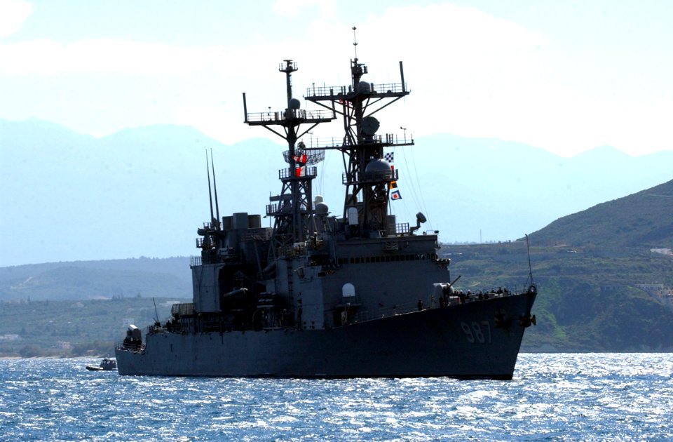 US Navy 050303-N-0780F-026 The Spruance-class destroyer USS O'Bannon (DD 987) approaches the pier in Souda harbor for a scheduled port visit