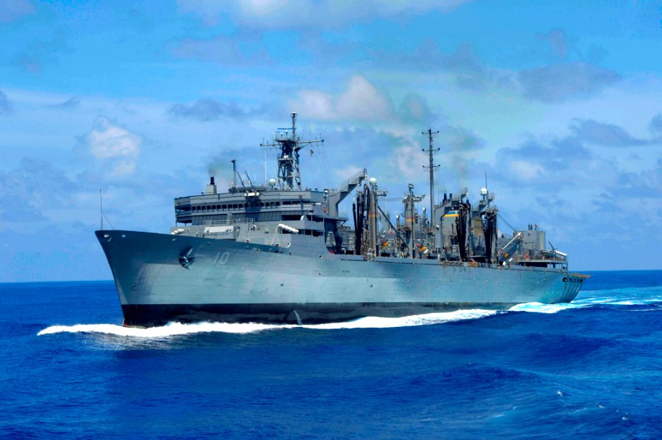 USNS Bridge (T-AOE-10)