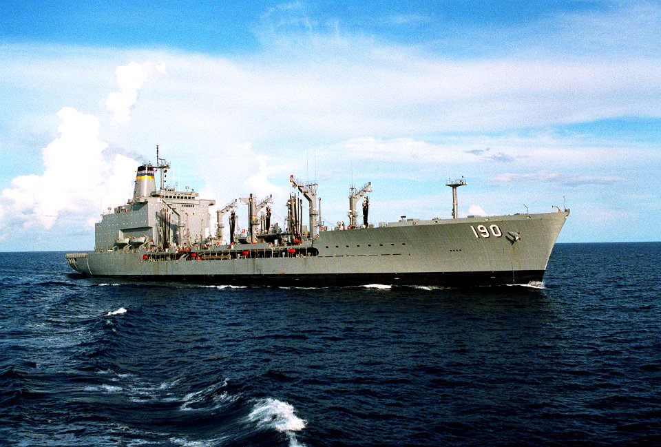 USNS Andrew J. Higgins (T-AO-190) underway on 1 August 1990 (6475998)