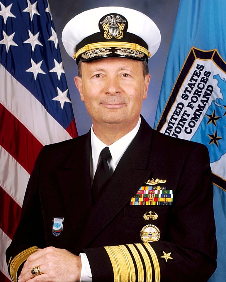 US Navy 050422-N-0000X-001 Official U.S. Navy file photo of Adm. Edmund P. Giambastiani, Jr