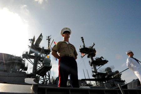 USS America activity 140721-N-CC789-037