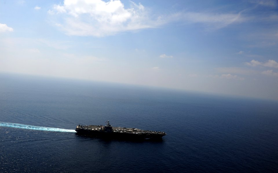 USS Abraham Lincoln transits the Indian Ocean. (6727255323)