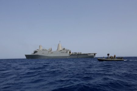USS Anchorage (LPD 23) 150702-M-GC438-300 (19545181425)