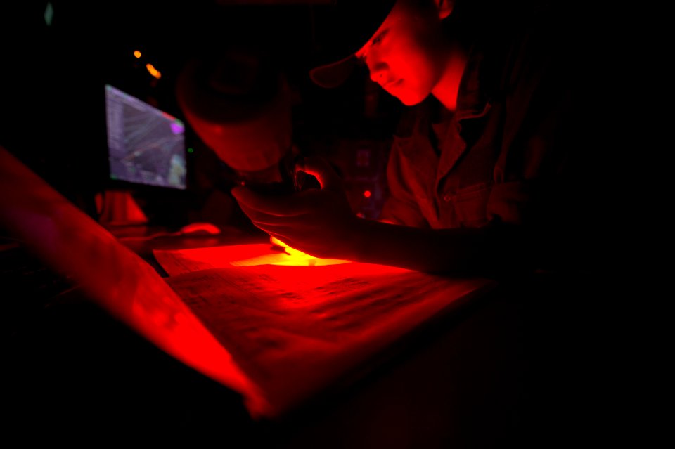 USS Arleigh Burke (DDG 51) 140914-N-WD757-026 (15329533075)