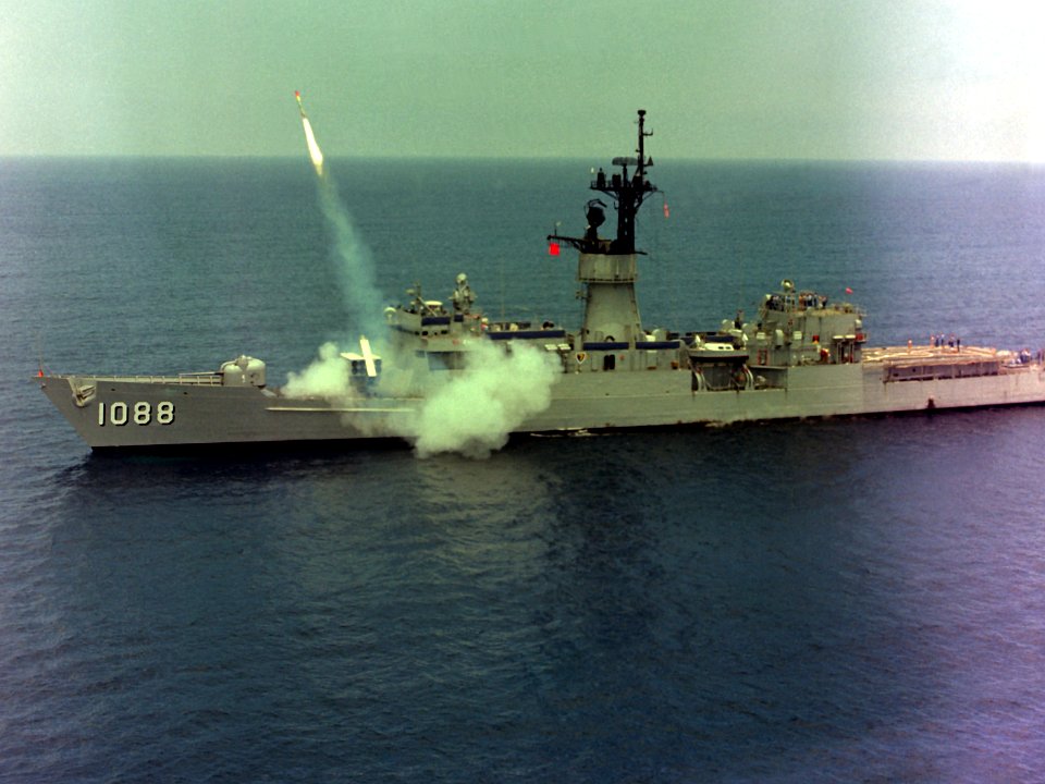 USS Barbey (FF-1088) launches Harpoon missiles in 1987