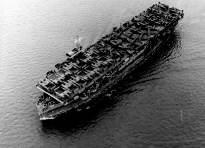 USS Barnes (CVE-20) transporting P-38s and P-47s 1943