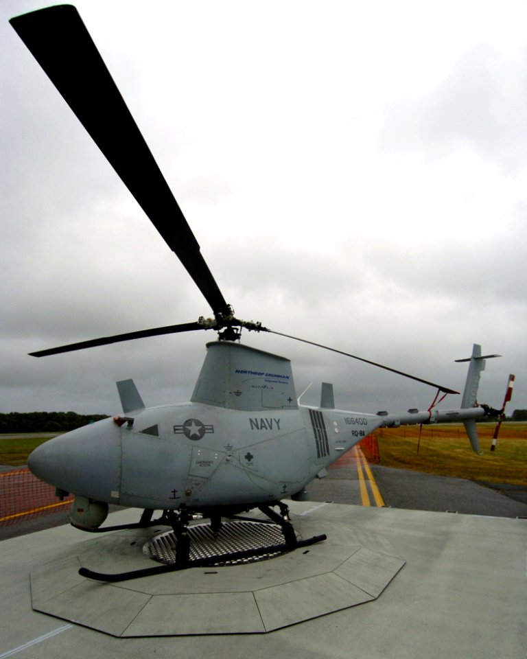 US Navy 050627-N-0295M-004 A RQ-8A Fire Scout Vertical Takeoff and Landing Tactical Unmanned Aerial Vehicle (VTUAV) System on display