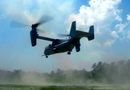 US Navy 050616-N-1467R-014 An MV-22 Osprey conducts a tactical landing at Raven Landing Zone on board Camp Lejeune Marine Base