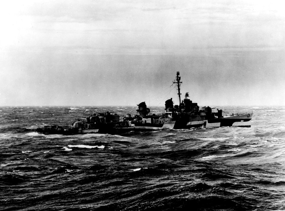 USS Bennion (DD-662) underway on 13 January 1945