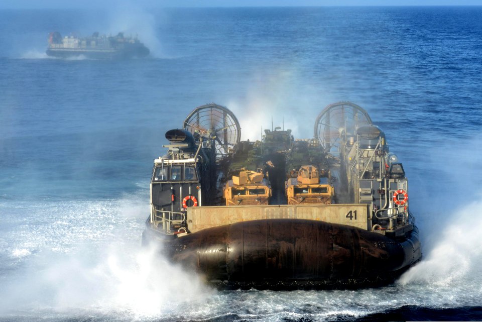 USS BATAAN (LHD 5) 140428-N-JX484-608 (14079965713)