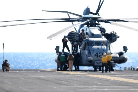 USS Bataan operations 130923-N-RB564-023