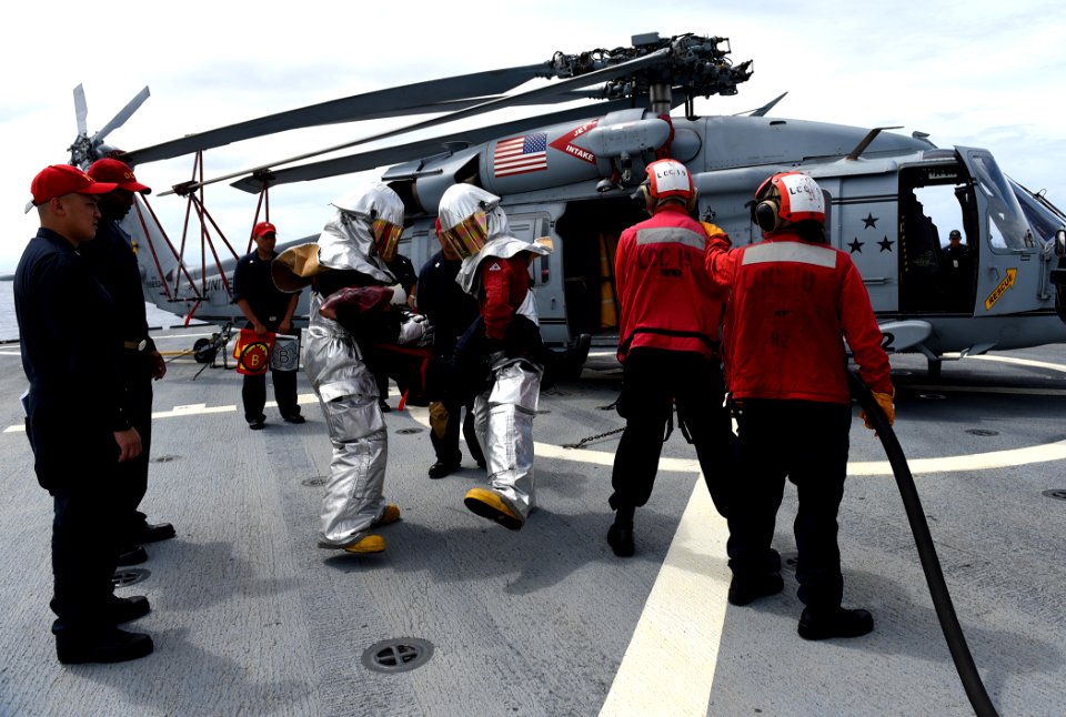 USS Blue Ridge operations 150625-N-NM917-059