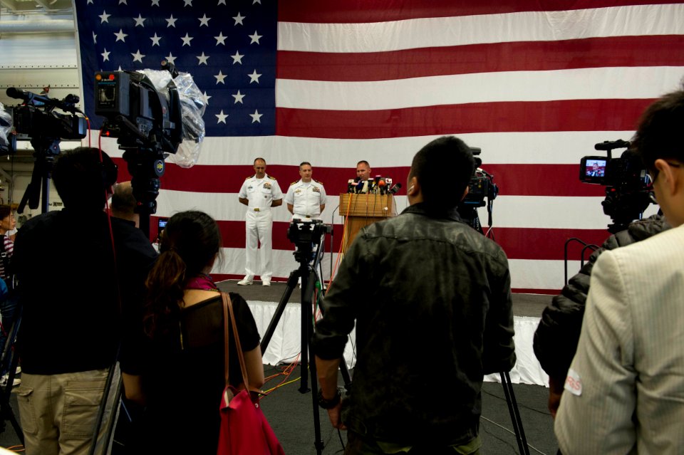 USS Bonhomme Richard activity 121029-N-XY604-093