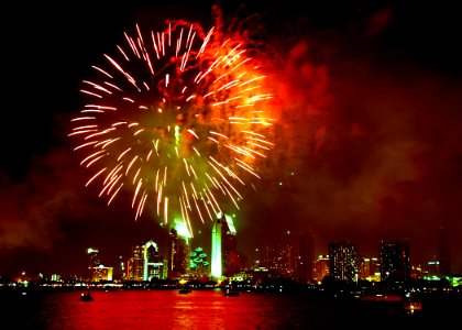 US Navy 050704-N-9500T-004 Fireworks light up the San Diego skyline during a 4th of July celebration photo