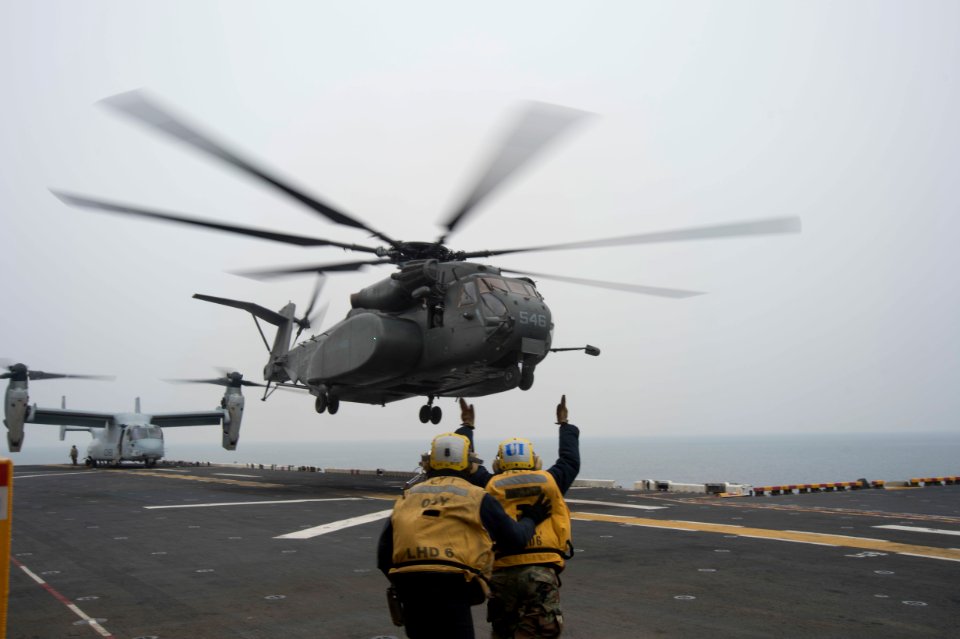 USS Bonhomme Richard operations 160313-N-XK809-172