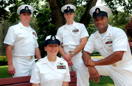 US Navy 050721-N-0962S-001 The Navy's 2005 Sailors of the Year (SOY) pose in the Pentagon courtyard following their meritorious advancement to chief petty officer