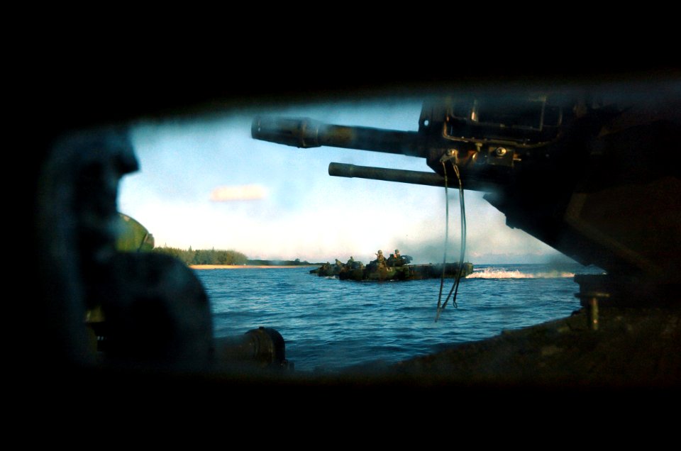 US Navy 050628-N-9866B-066 From the perspective of a Troop Commander's seat inside an Amphibious Assault Vehicle (AAV), Marines navigate their Amphibious Assault Vehicle (AAV) through the Pacific Ocean